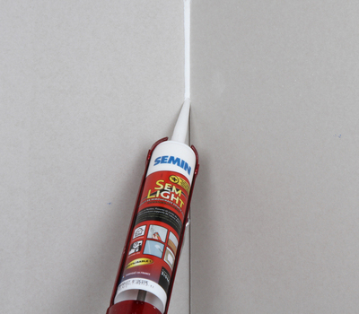 Enduit pâte allégée de rebouchage et lissage intérieur SEM'LIGHT 310mL SEM00115